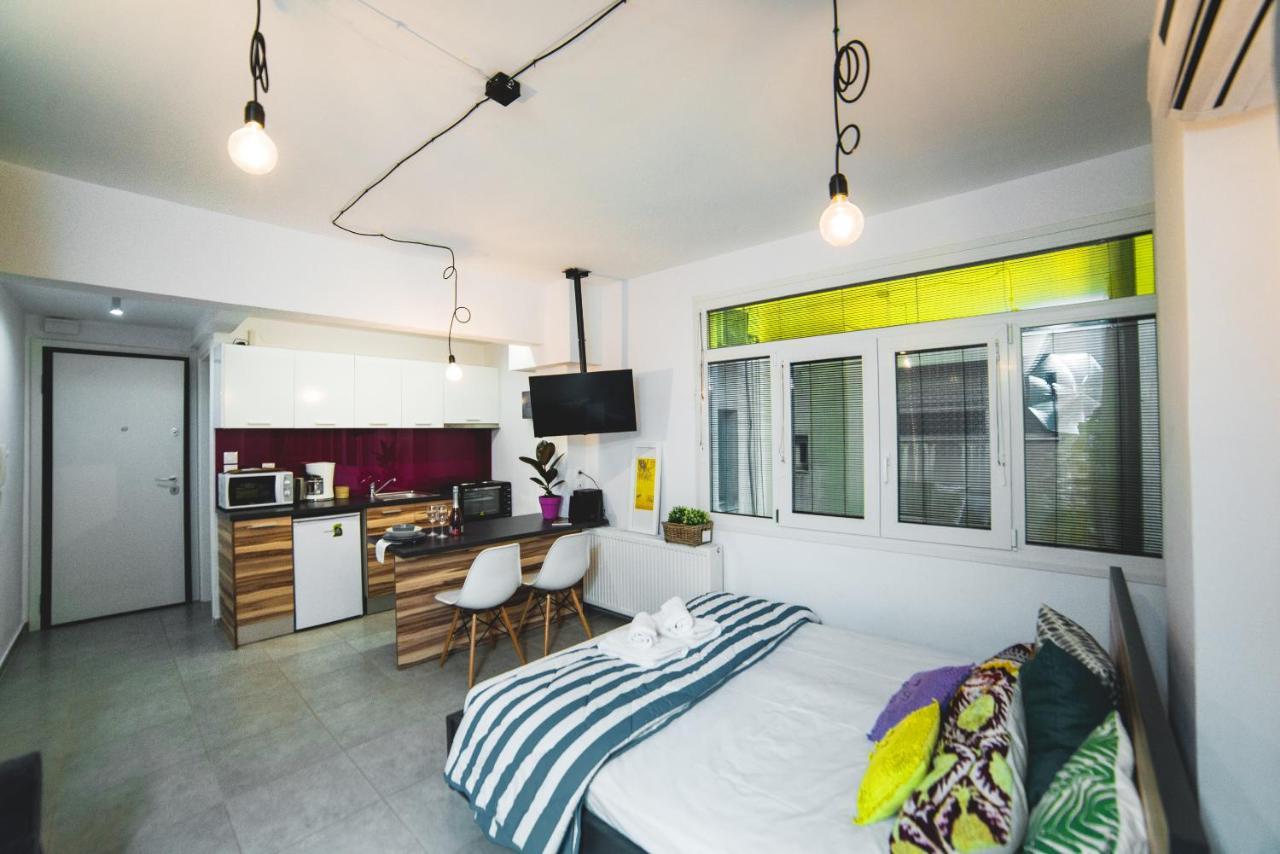 Mazi Rooms Venizelou Thessaloniki Exterior photo